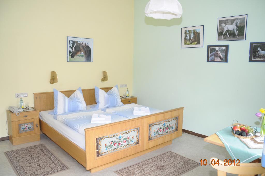 Pension Rosenhof Гёрлиц Экстерьер фото